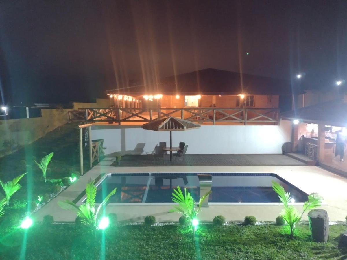 Chacara Alto Padrao Em Igarata Villa Luaran gambar