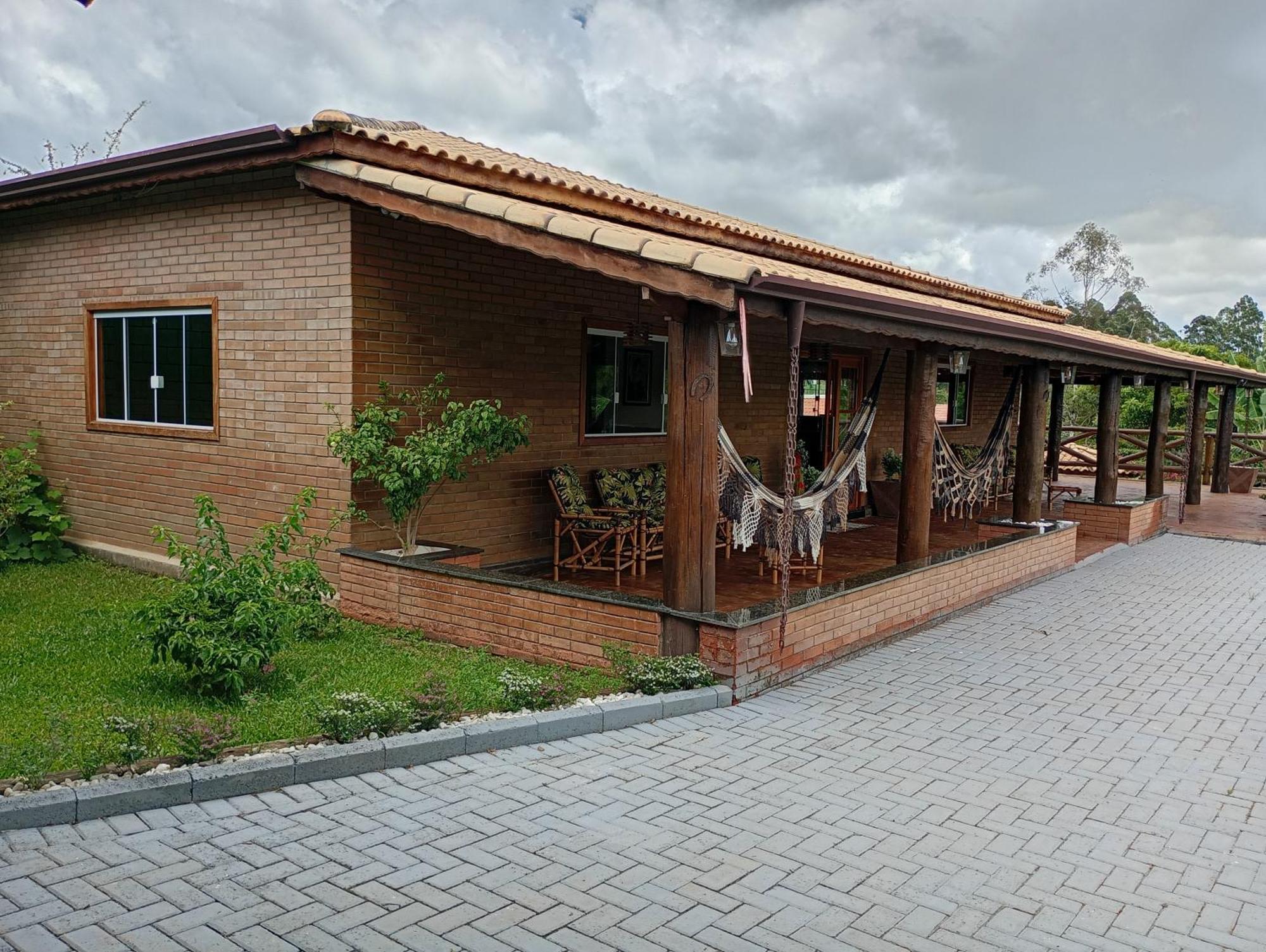 Chacara Alto Padrao Em Igarata Villa Luaran gambar